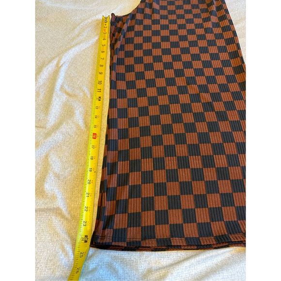 LALA original size 2X Lex ribbed checkerboard playsuit in black k and mocha plus - Picture 12 of 13